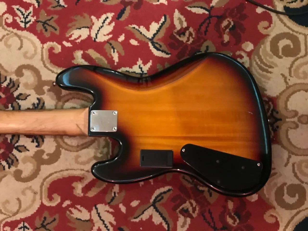 Baixo Squier deluxe 5c - Foto 3