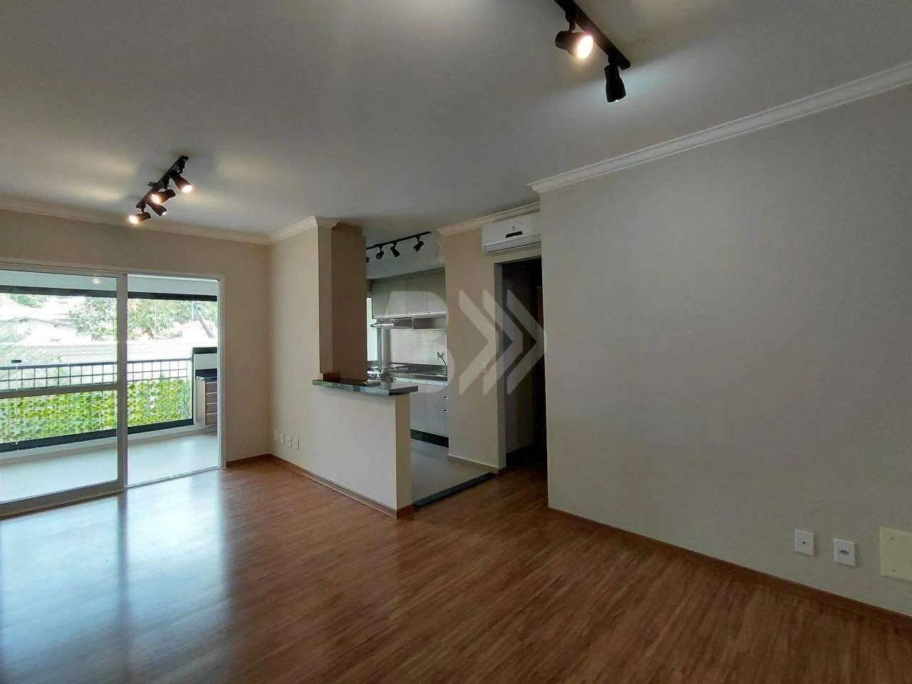 Apartamento para alugar no Edifício Paderewski, no bairro Centro em Piracicaba.