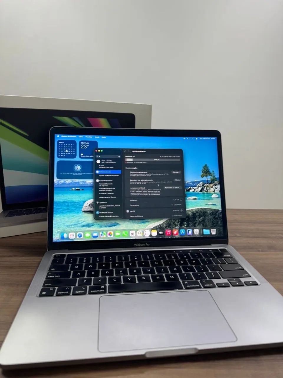 MacBook本体 Macbook Pro 2020 M1 8GB/256GB cddcece000.jpg