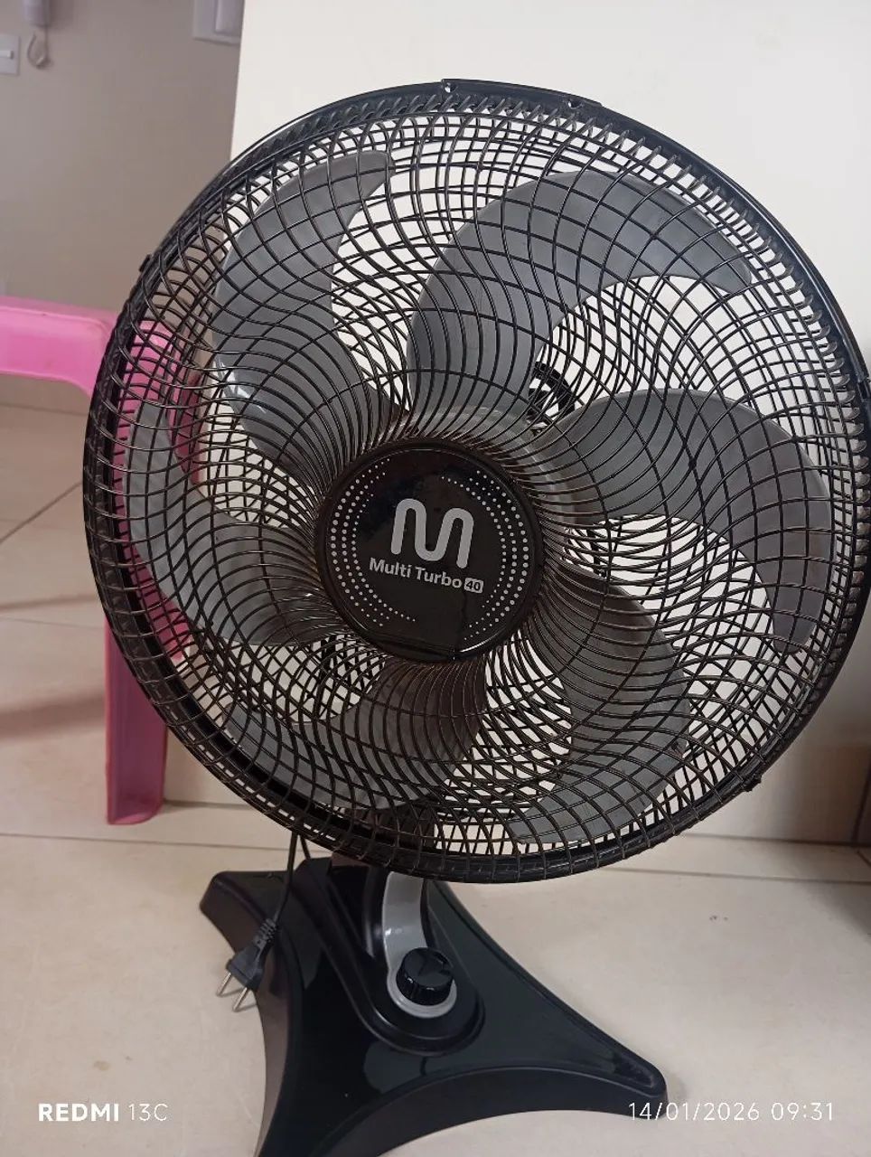 Vendo ou troco por um 220 está novo retirar no Canaã 