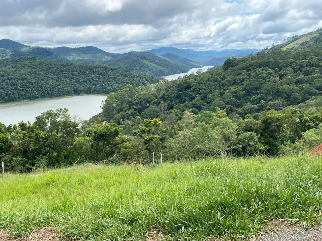 TERRENO COM ACESSO A REPRESA / VISTA E PRONTO PARA CONSTRUIR - Foto 3