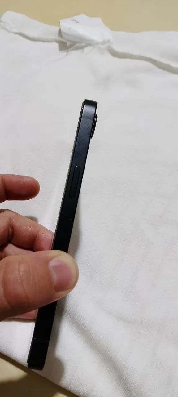 iPhone 16e 128gb  - Foto 2