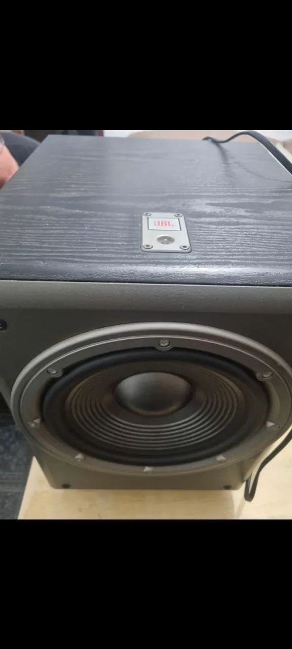 ? JBL E250P ?