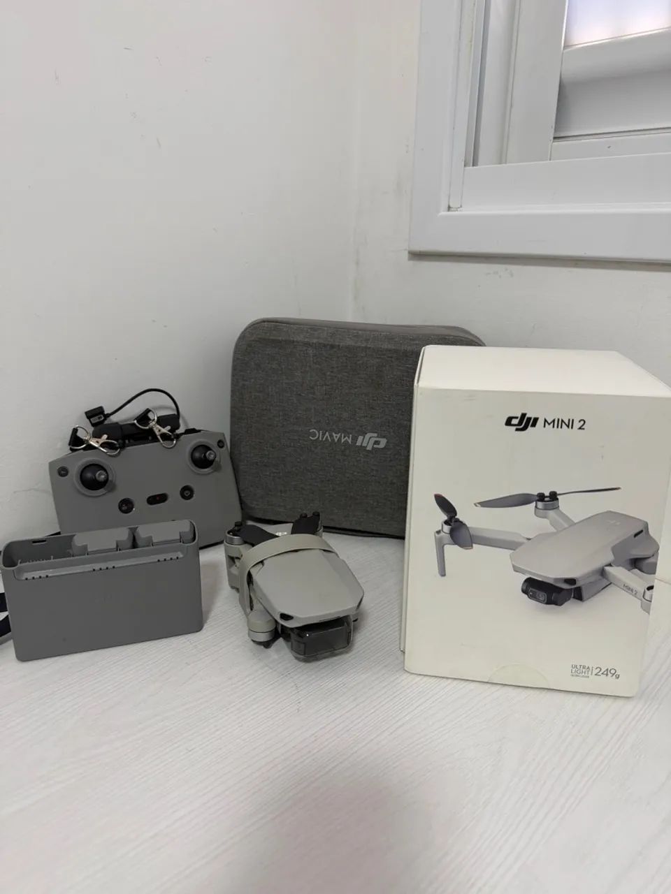 DJI Mini 2 completo - 2 baterias + hub de carga + case + caixa