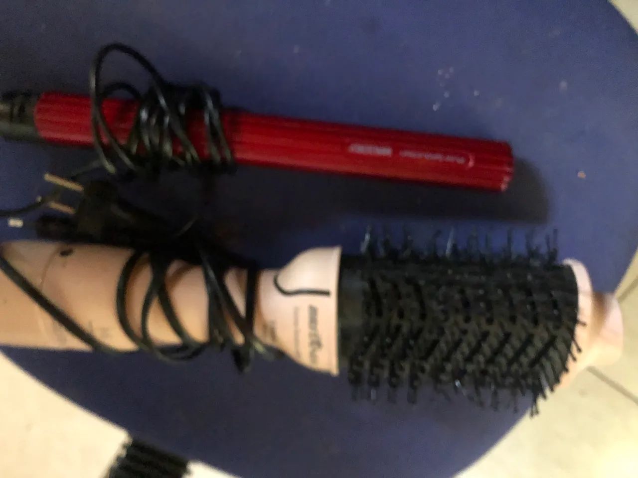  Kit de beleza - Escova secadora + Chapinha  - Foto 3