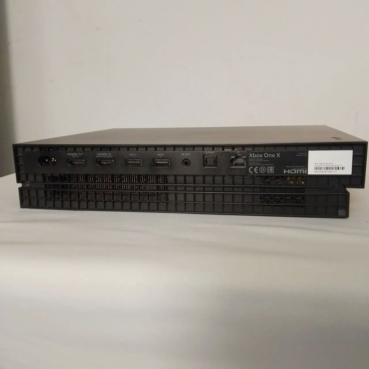 XBOX ONE X (1TB) - Foto 3
