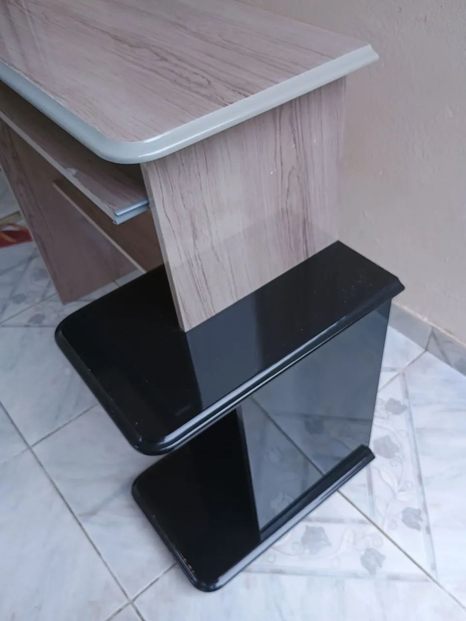 Mesa Computador Básica408513047870187522