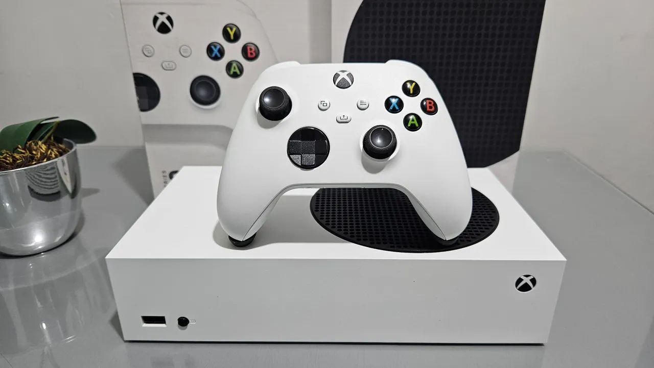 Xbox series s 512gb impecável - Consoles de Vídeo Game - Tatuquara