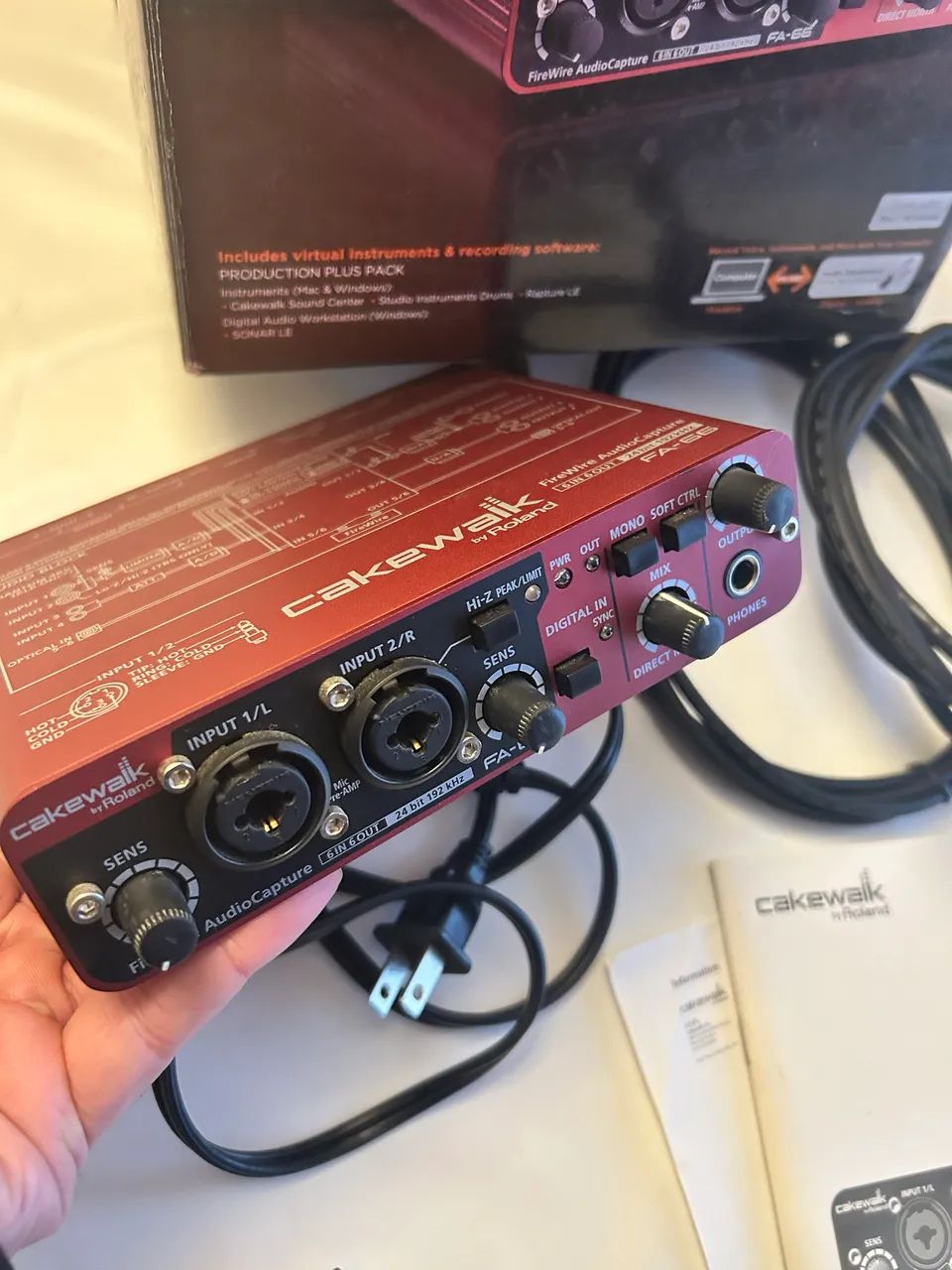 Interface áudio Roland fa-66 FireWire 
