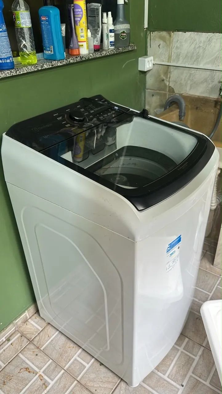 Vendo máquina Eletrolux 14kg - Foto 2