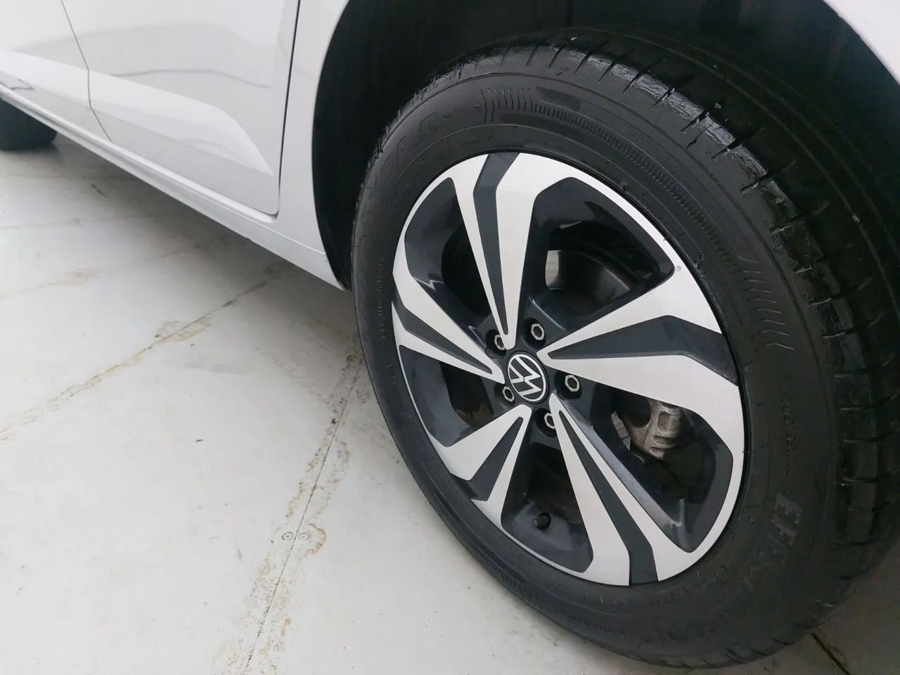 Volkswagen Virtus TSI 1.0 Flex 12V 4p Aut., foto 12 de 18
