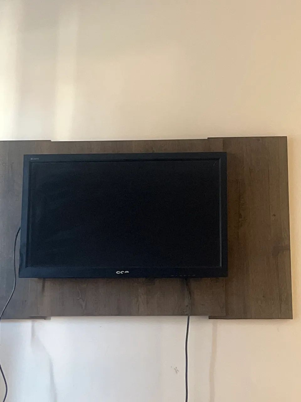 TV CCE 32 
