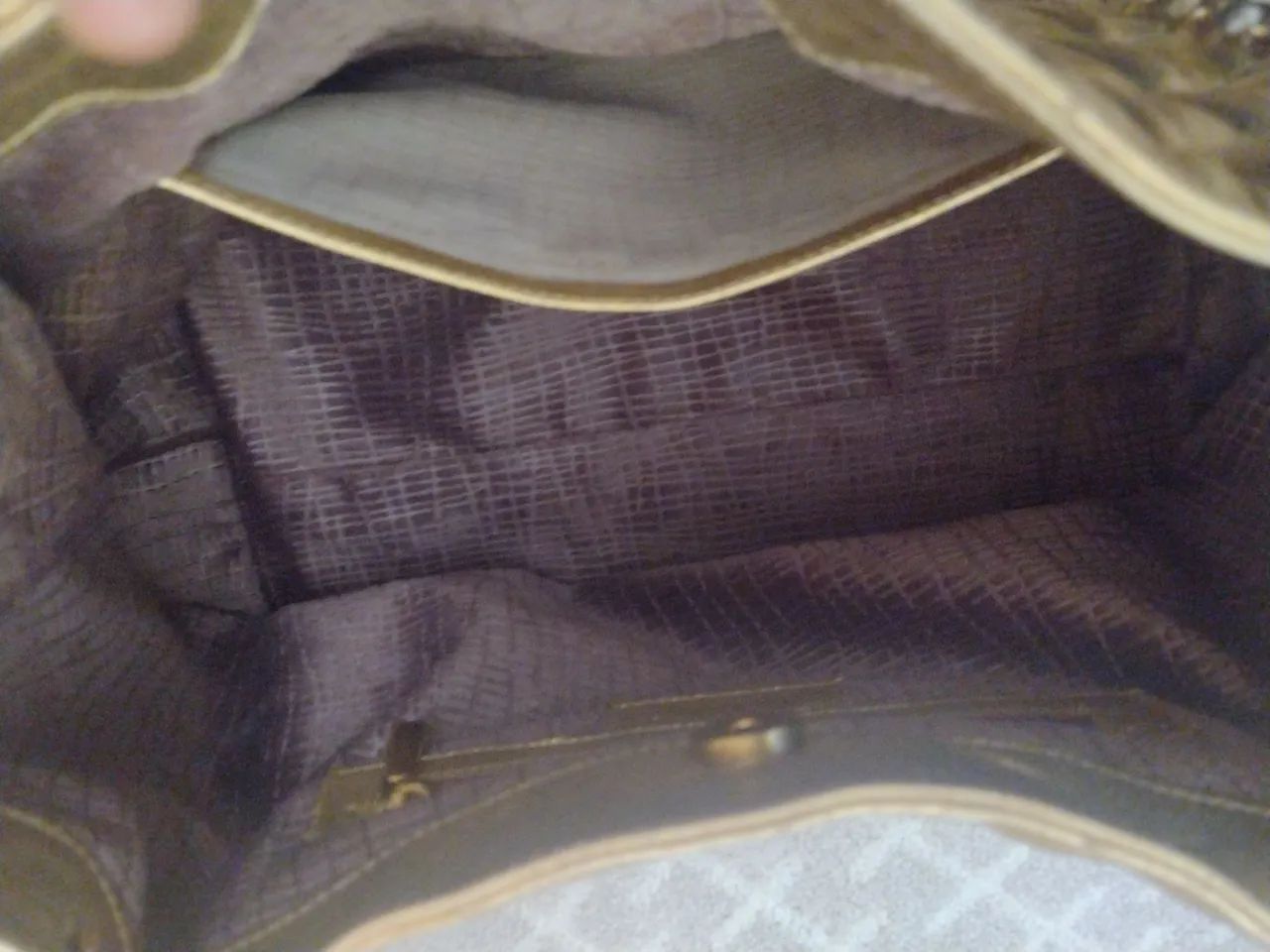 BOLSA DOURADA DE COURO - Foto 5