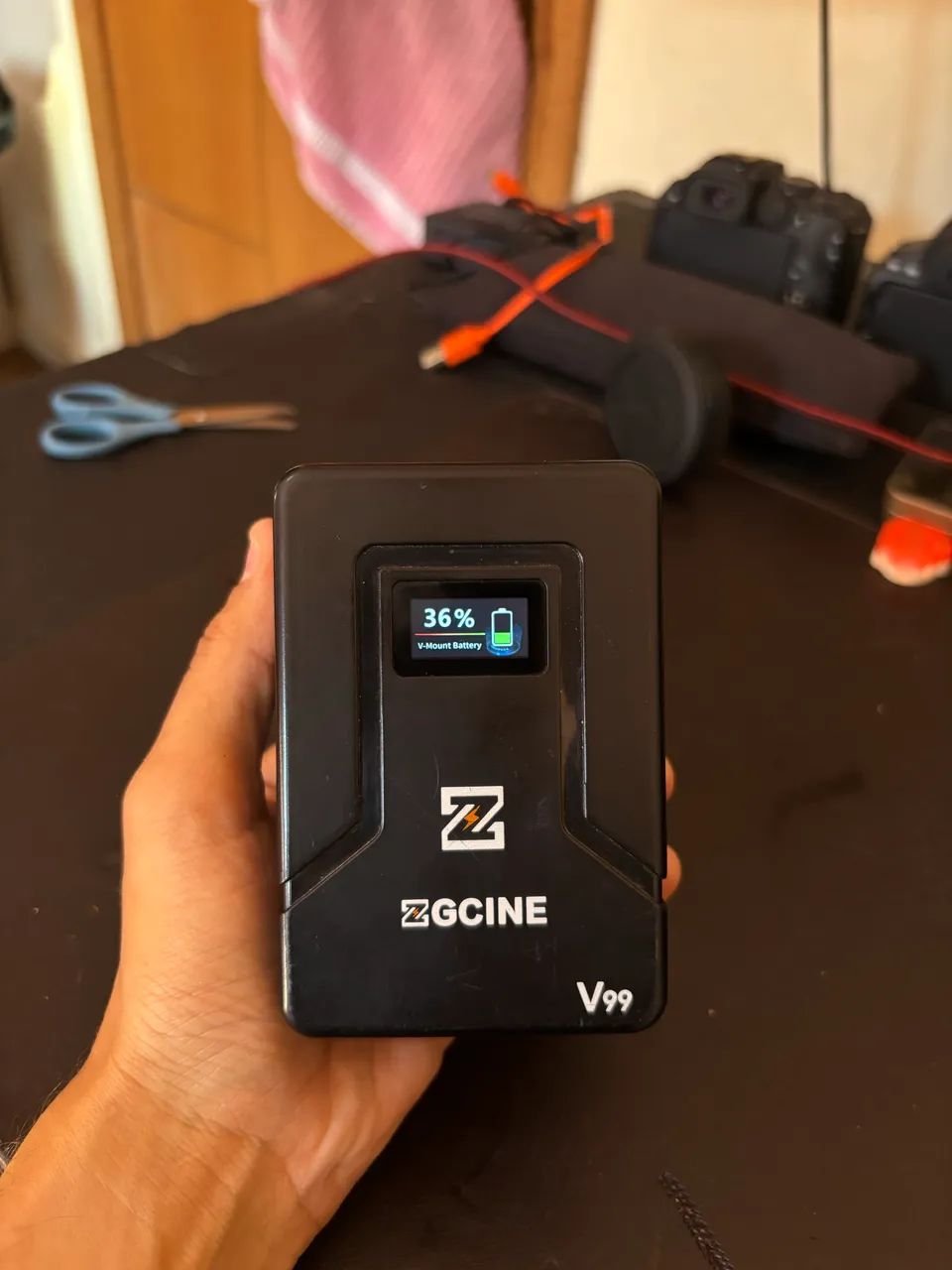 Bateria V-Mount Zgcine Zg-v99 + Luz Ulanzi 120W Bicolor - Foto 6