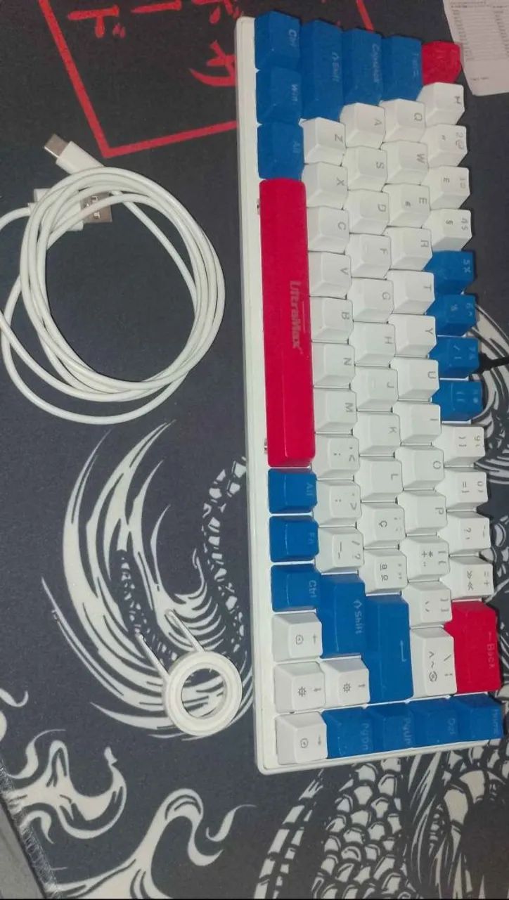 Teclado mecânico 65% - Foto 3