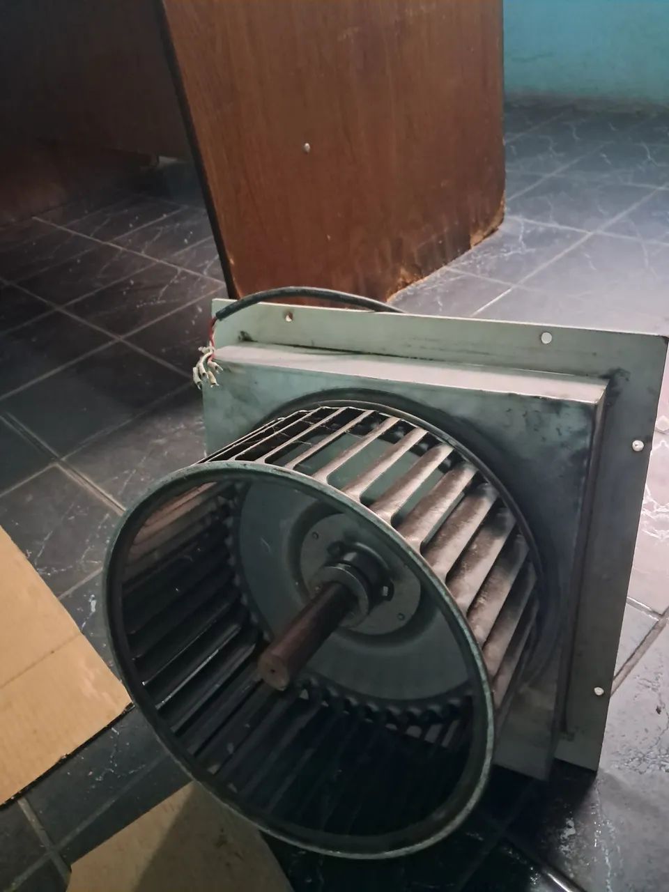 Motor de ventilação com helices e eixos completo - Foto 3