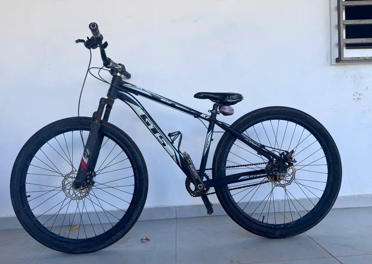 Bicicleta GTS M7 aro 29 