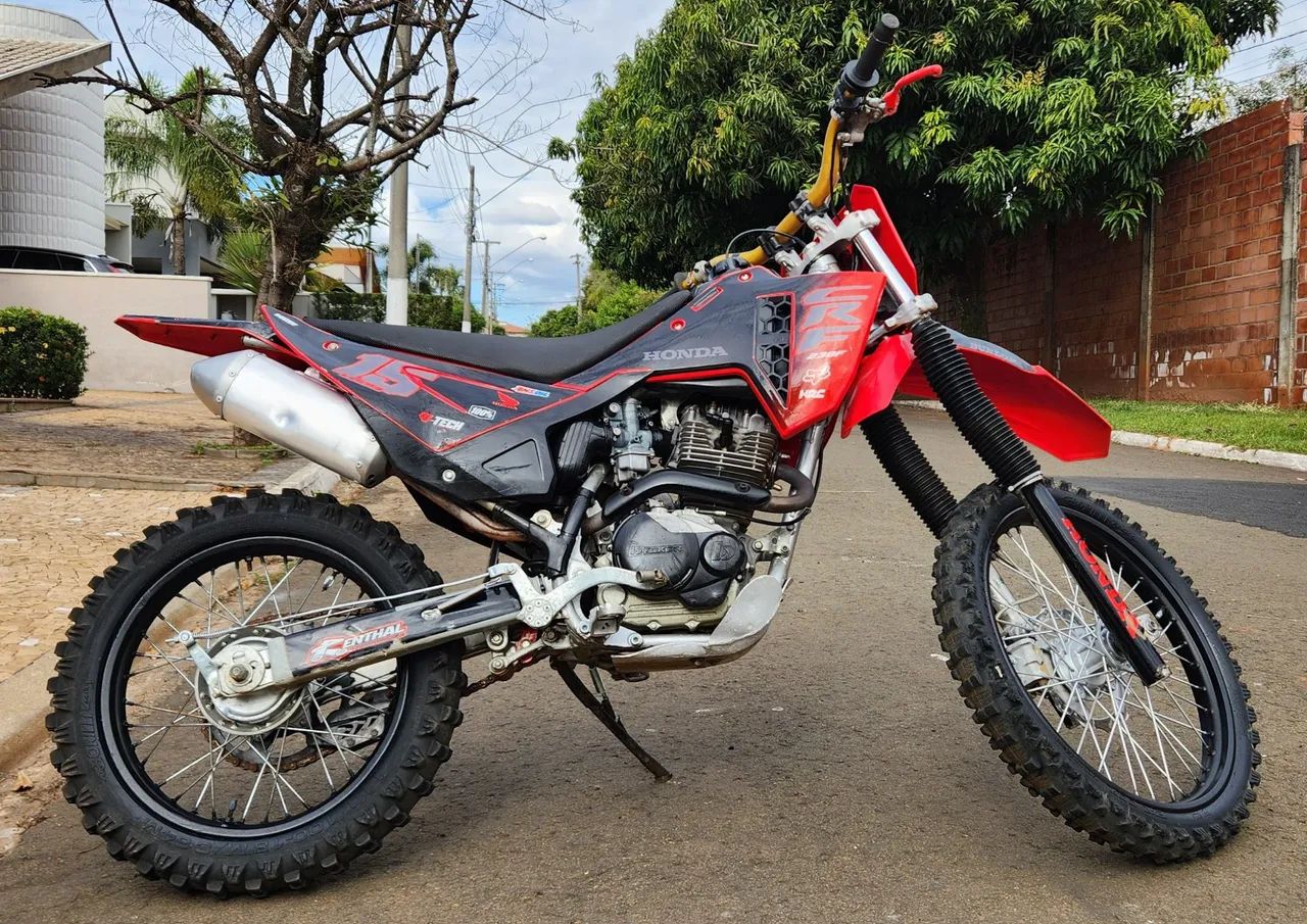 Honda CRF 230 ano 2012 - Foto 5
