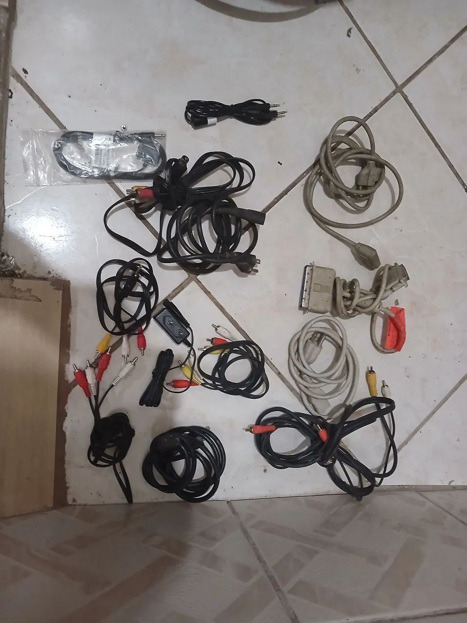 Lote de vários cabos 
