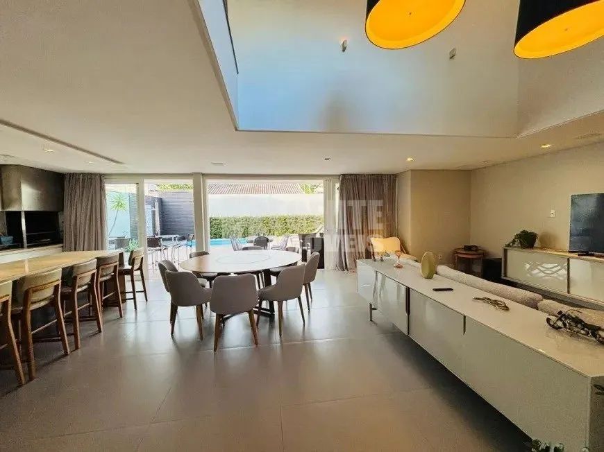 Casa à venda no bairro Santa Mônica em Florianópolis - Foto 2