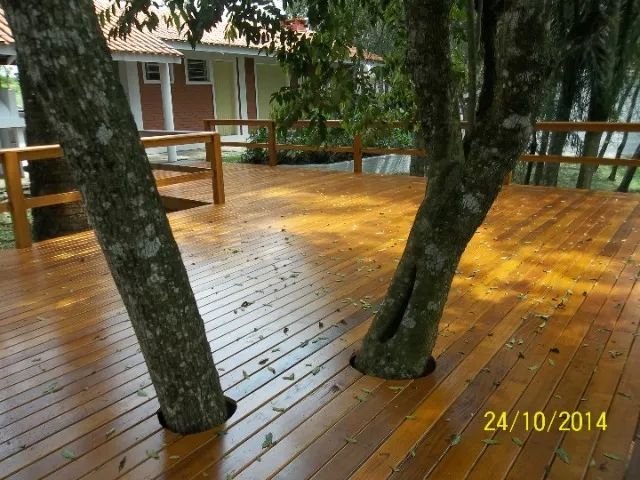 Vendo deck e pergolado