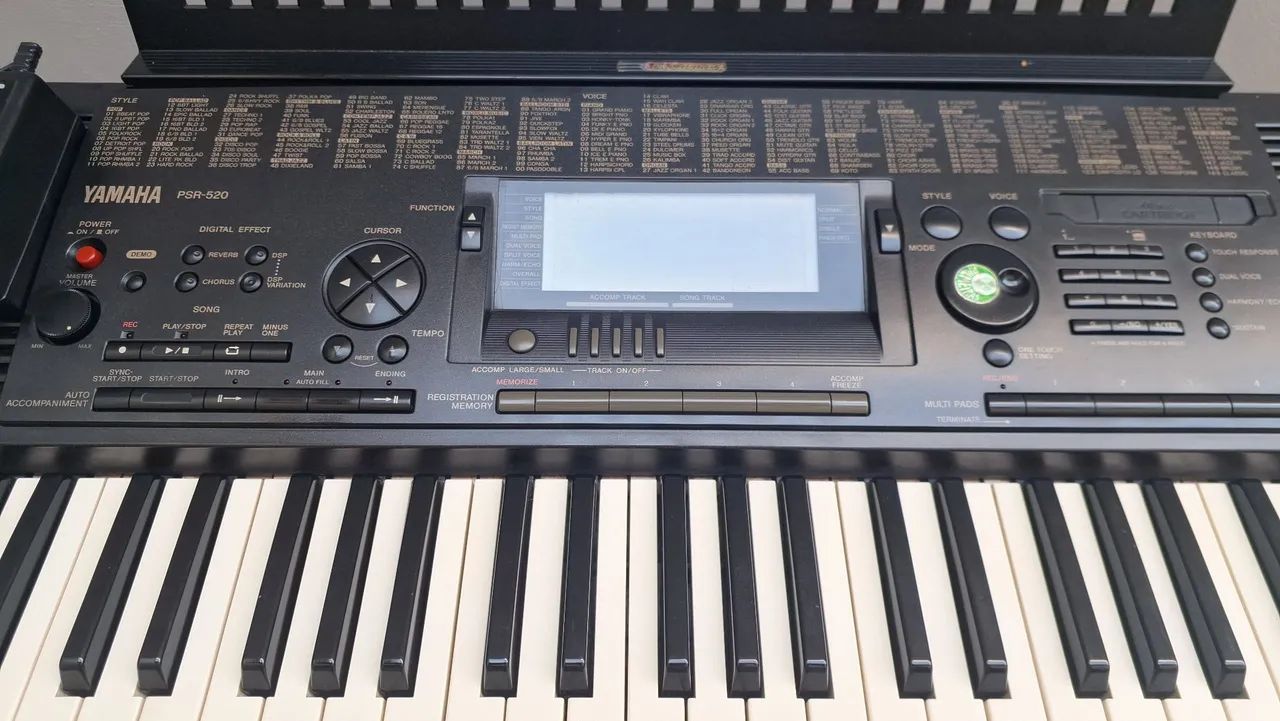 Teclado yamaha psr 520 - Foto 3
