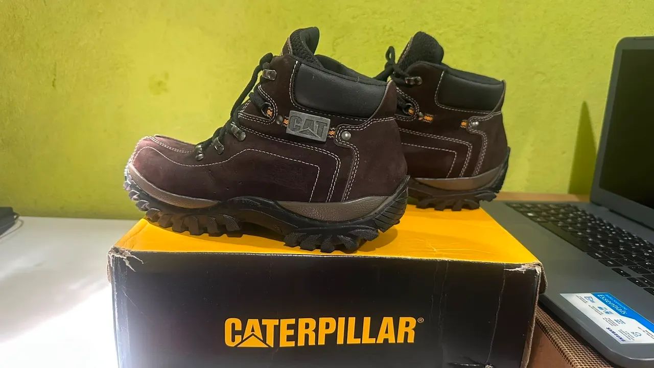 Bota CAT original nova - Foto 3