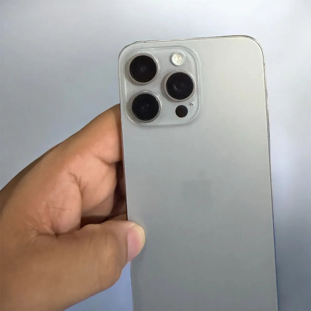 IPHONE 15 pro Max  - Foto 5