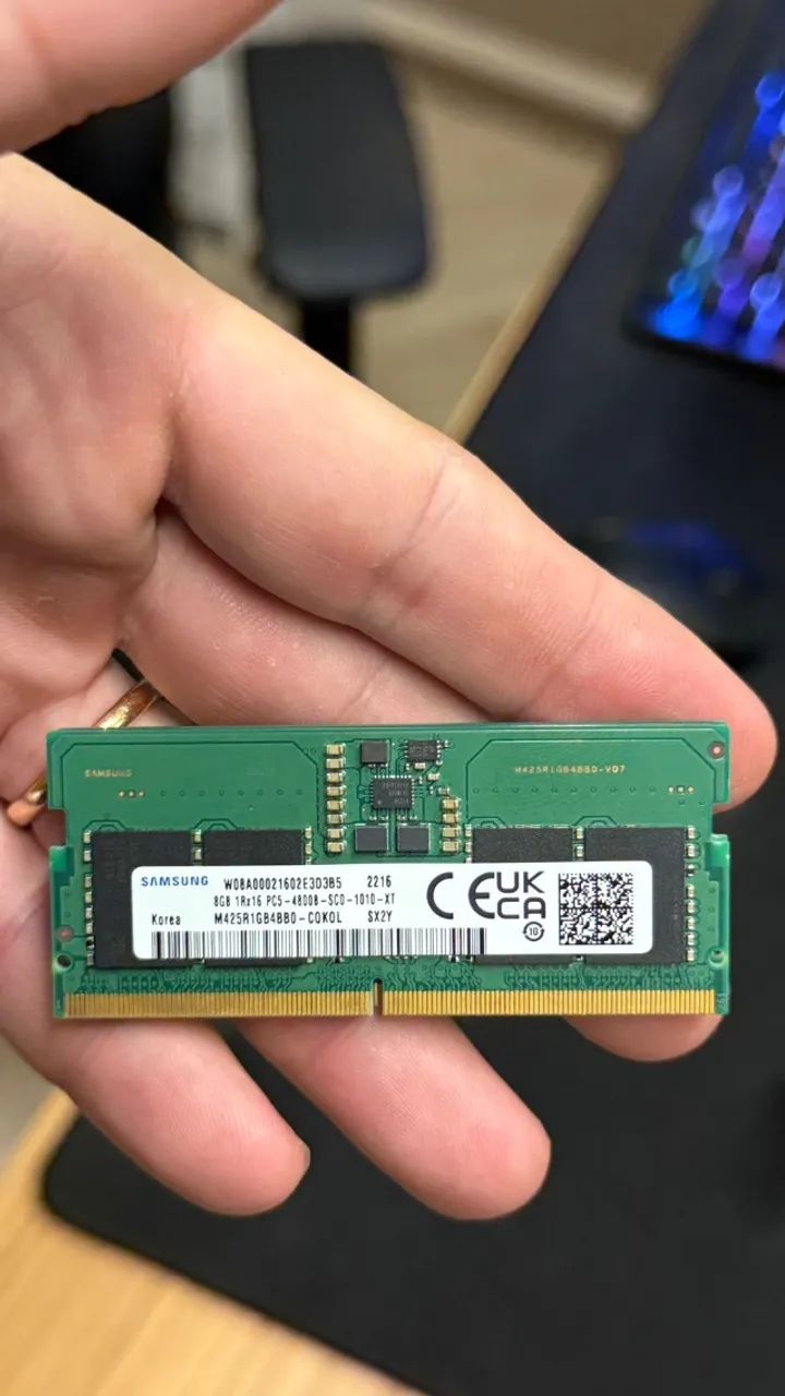 Memória Para Notebook - 8GB DDR5 4800mhz - Samsung M425r1gb4bb0-cqk