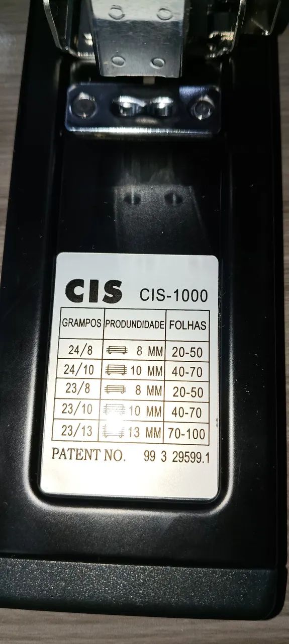 Grampeador cis profissional 100 folhas 