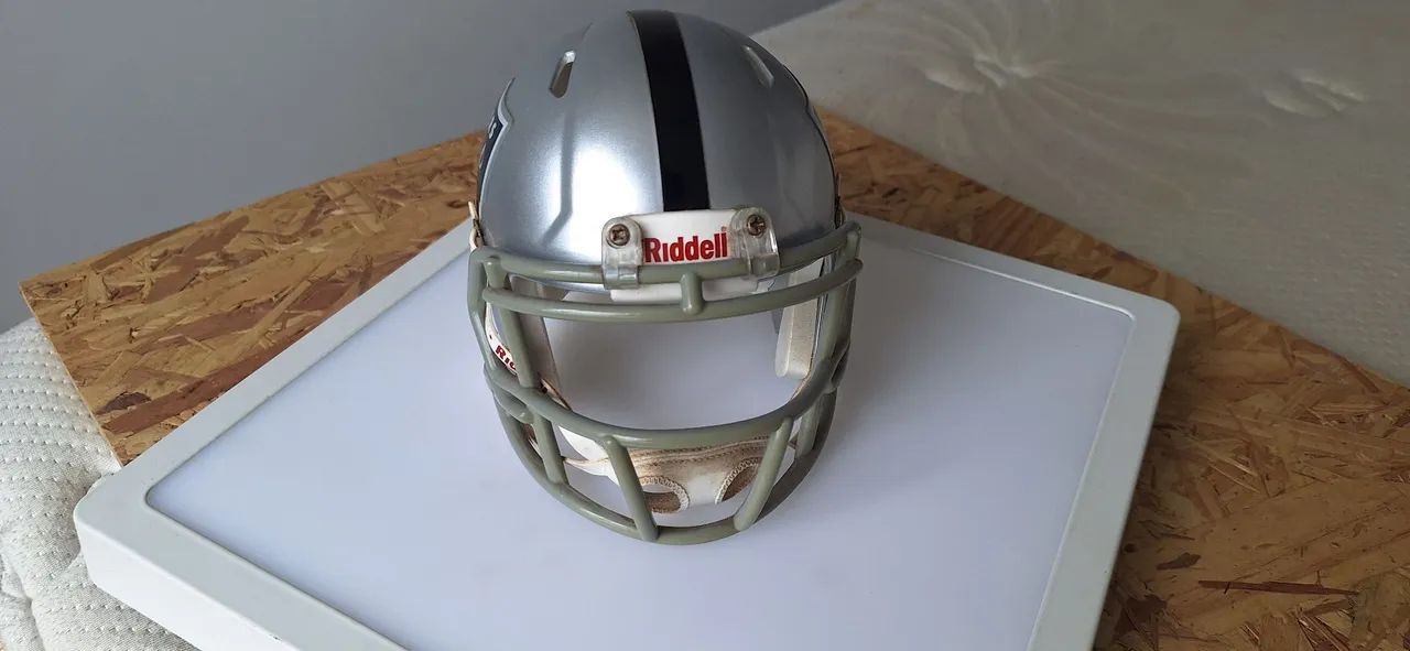 Mini capacete NFL Raiders  - Foto 2