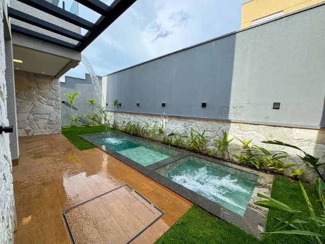 Sobrado com 4 suítes plenas, incluindo uma térrea e uma master com closet. - Foto 9