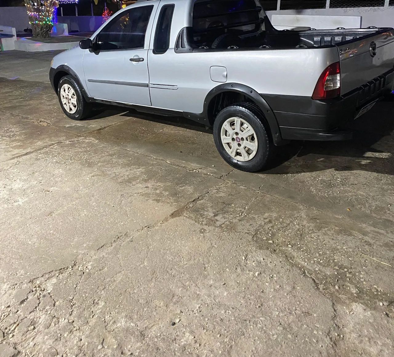 Fiat Strada 1.4 MPI Fire Flex 8V CE 2011