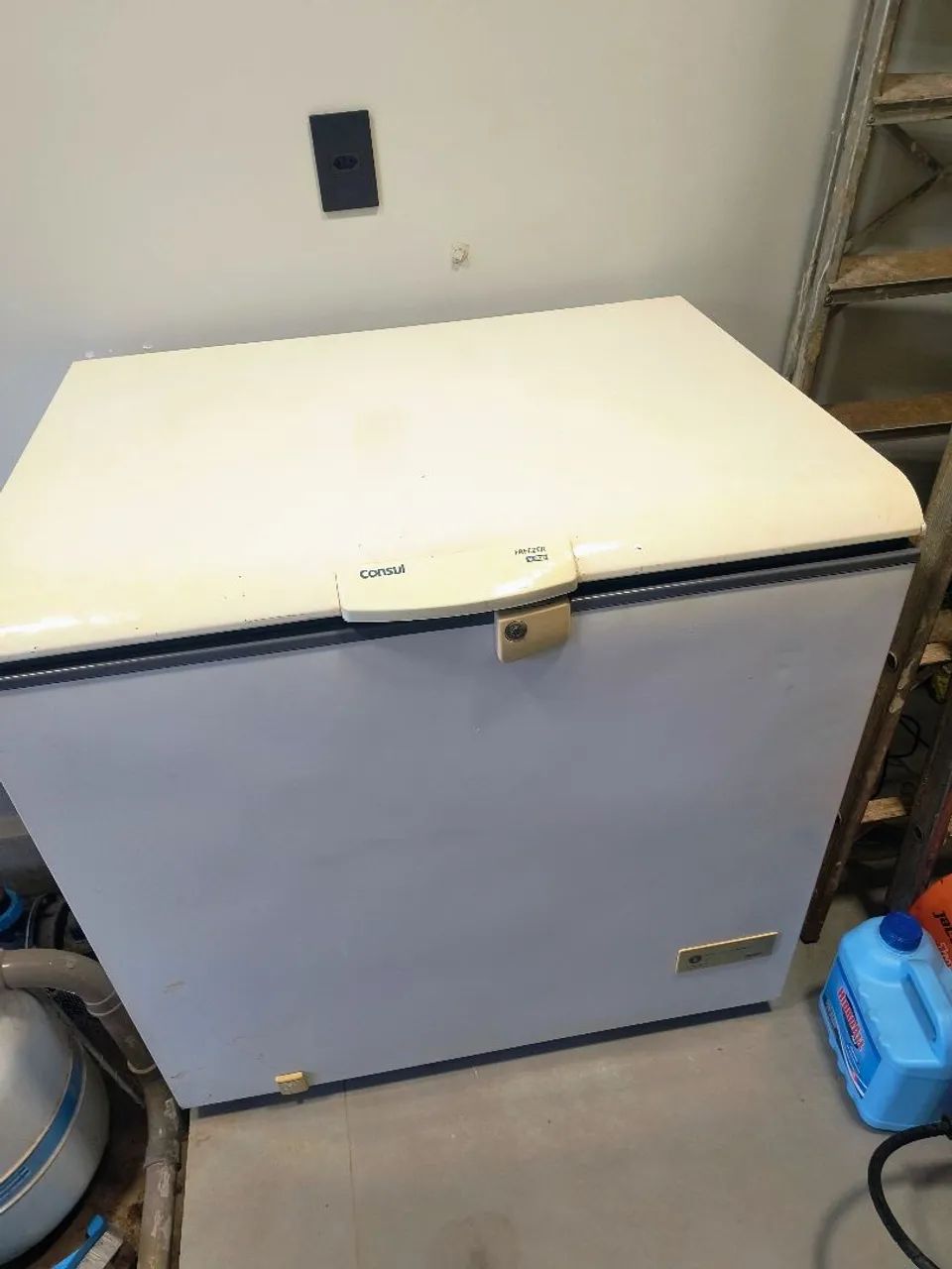 Freezer horizontal 309 litros Consul - Foto 2