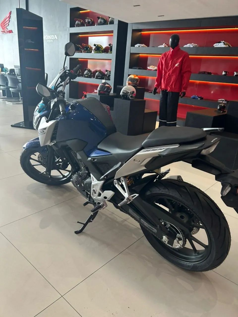 CB 300 ABS - Foto 2