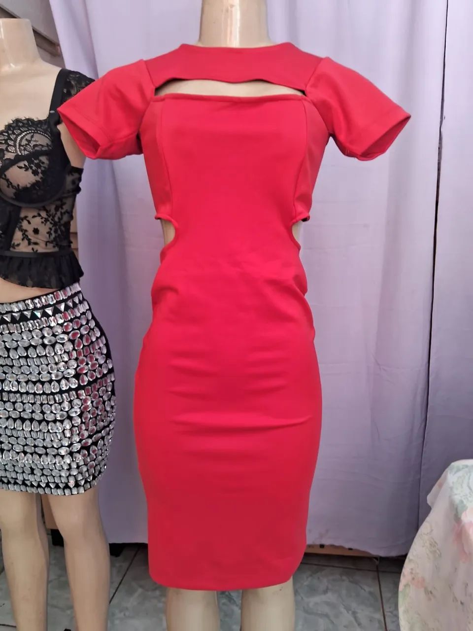 Roupa nova é usada uma vez  - Foto 3