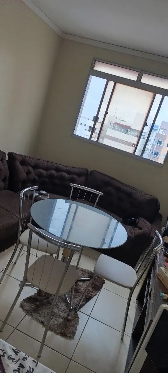 MESA DE VIDRO COM 4 CADEIRAS - Foto 2