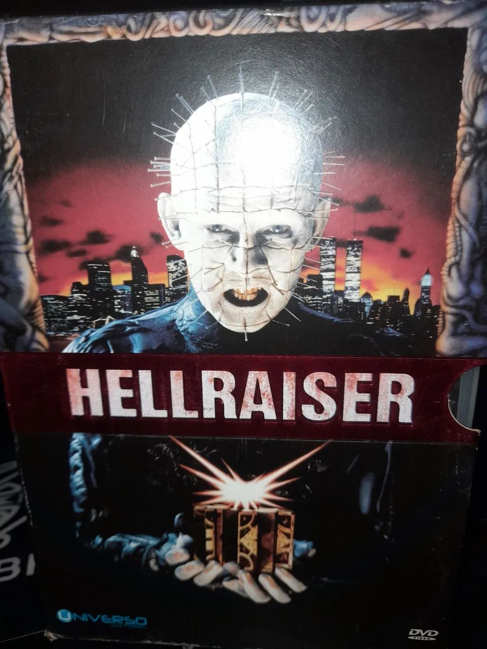 DVD HELLRAISER BOX 4UNID.