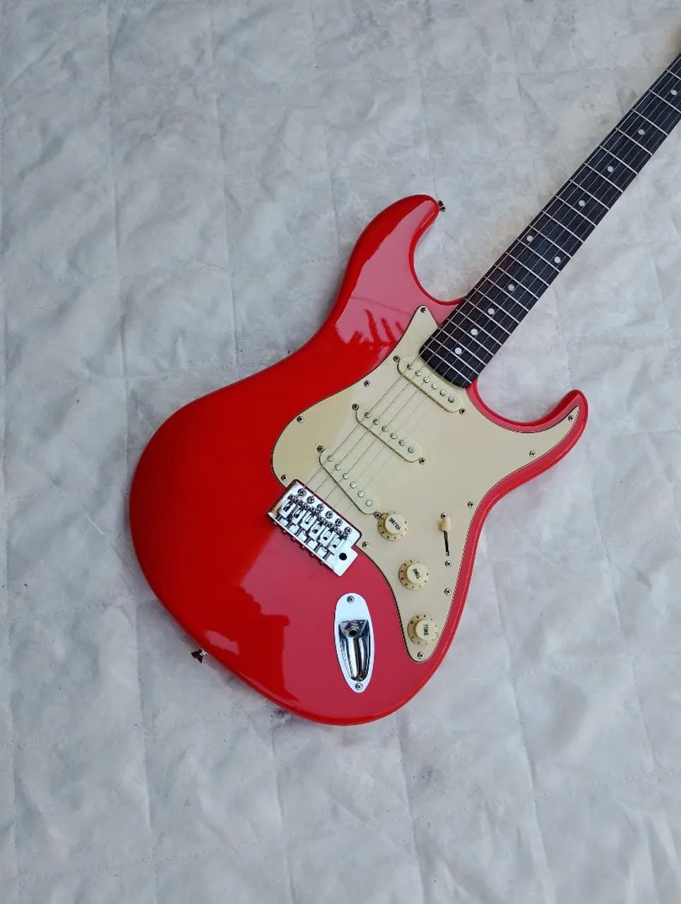 Guitarra Memphis MG 32  - Foto 3