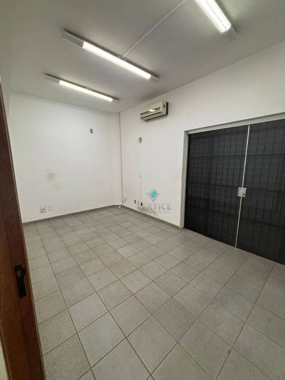 CASA COMERCIAL PARA LOCAÇÃO NA BOA VISTA COM 5 SALAS - Foto 4