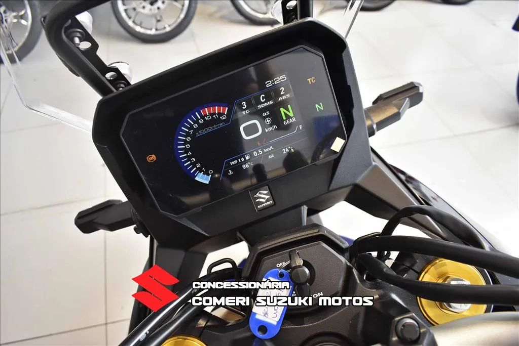 SUZUKI V-STROM 800 DE - Foto 3