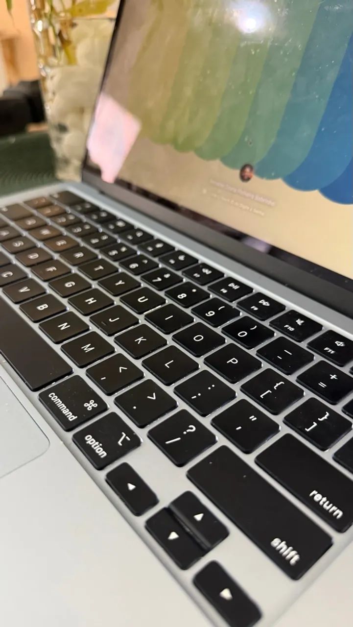 MACBOOK AIR M4 16gb 256gb 13 polegadas (Excelente estado 1 ano de uso) - Foto 5