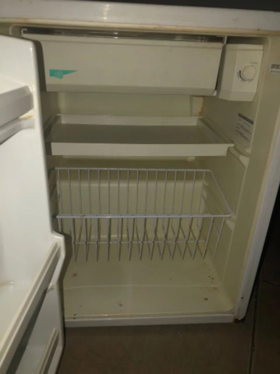 FRIGOBAR  CÔNSUL  - Foto 4