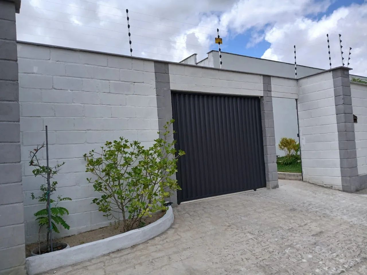 Casa condomínio fechado Macaíba 
