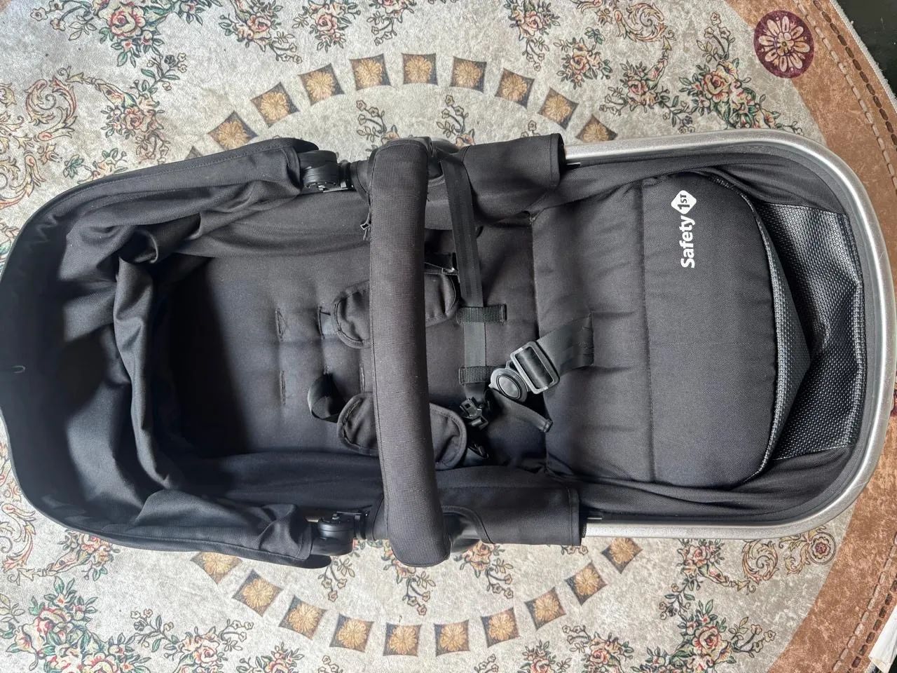 Carrinho e bebê conforto Stefany