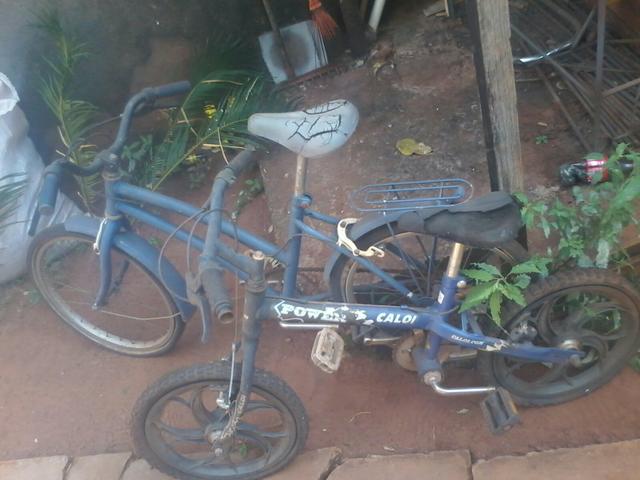 Vendo as duas por 50$$ só vir buscar