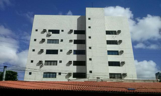 Sala comercial, escritorio ou Clinica na Av Heraclito Graça, Fortaleza, 1 wc, nascente