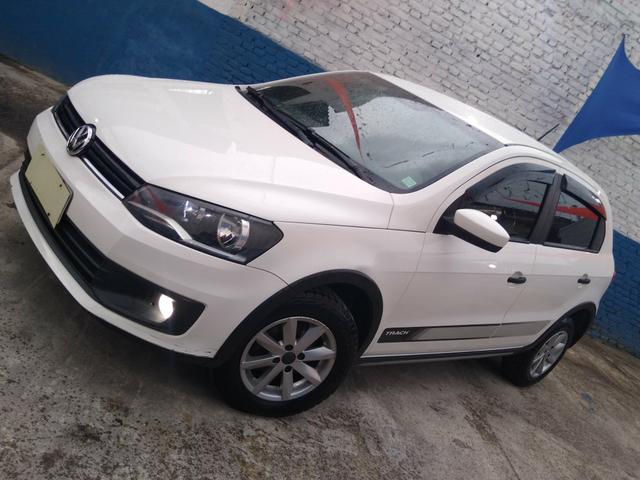 Gol track 2014 1.0 completo+couro e rodas