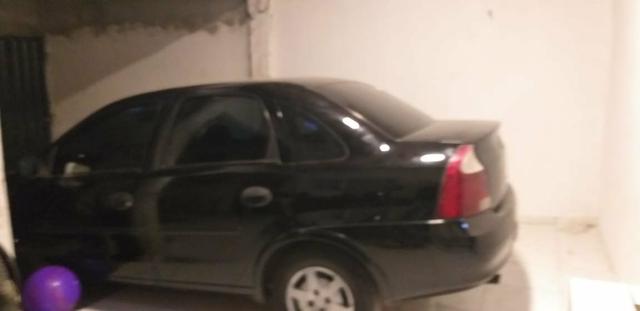 Vendo ou troco por uma combi 2007 tel *