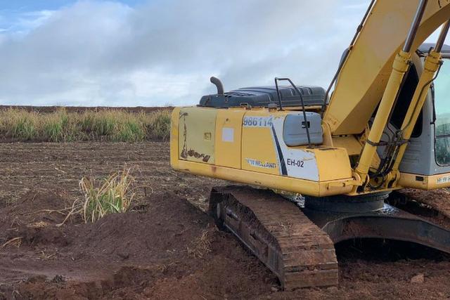 Trator E215 New Holland - 13/13 (ent+parcl) - Foto 2